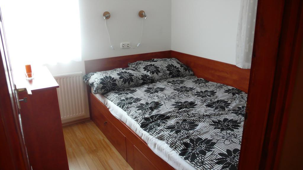 Appartement Nyarido Apartman à Alsóörs Extérieur photo