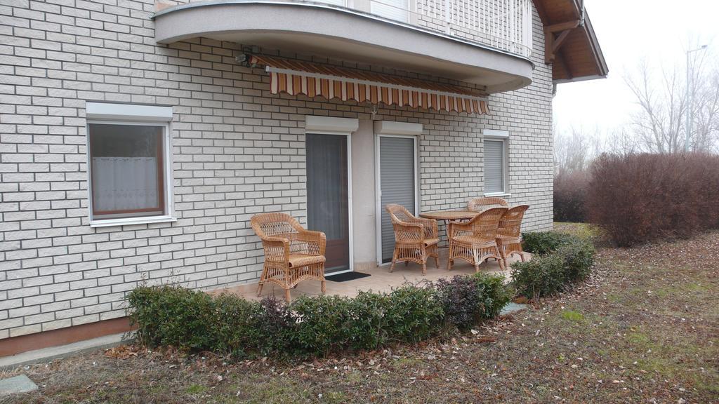 Appartement Nyarido Apartman à Alsóörs Extérieur photo