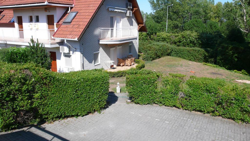 Appartement Nyarido Apartman à Alsóörs Extérieur photo